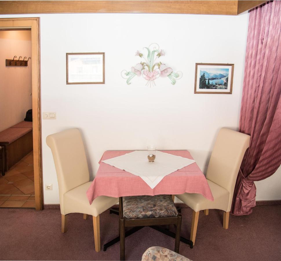 Haus Feichtner Apartment ไรท์อิมวิงเคอ ภายนอก รูปภาพ
